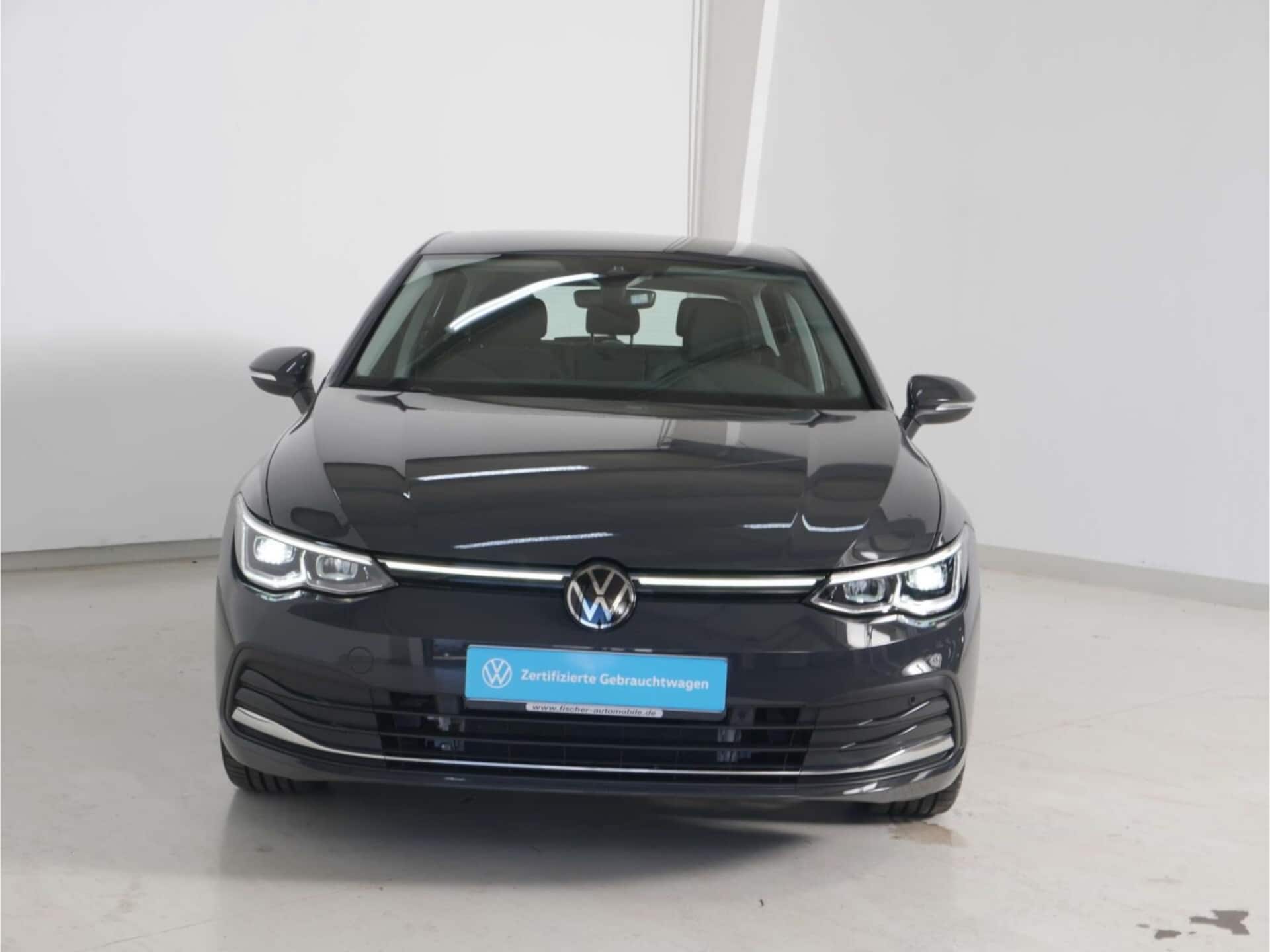 Volkswagen Golf Style
