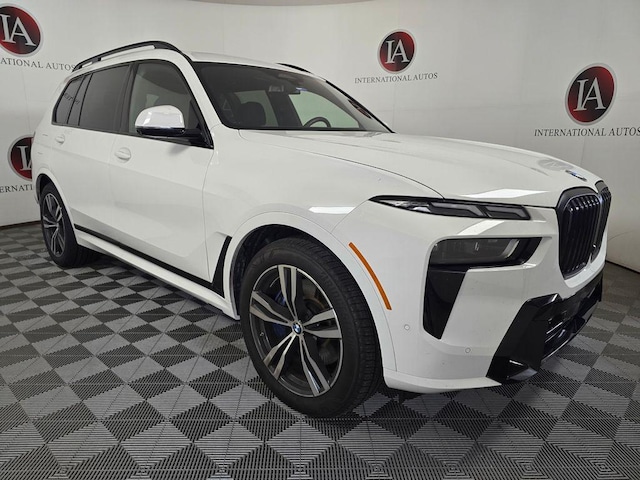 2025 BMW X7