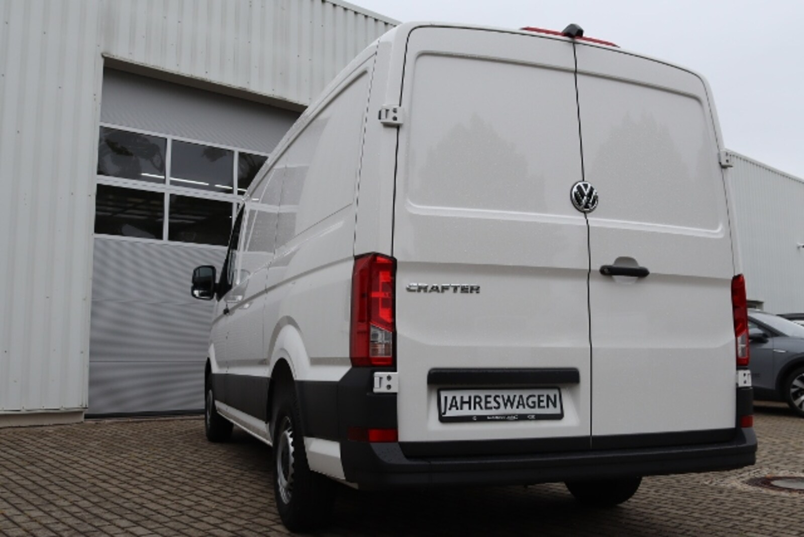Volkswagen Crafter Kasten mittlerer Radstand – Bild 9