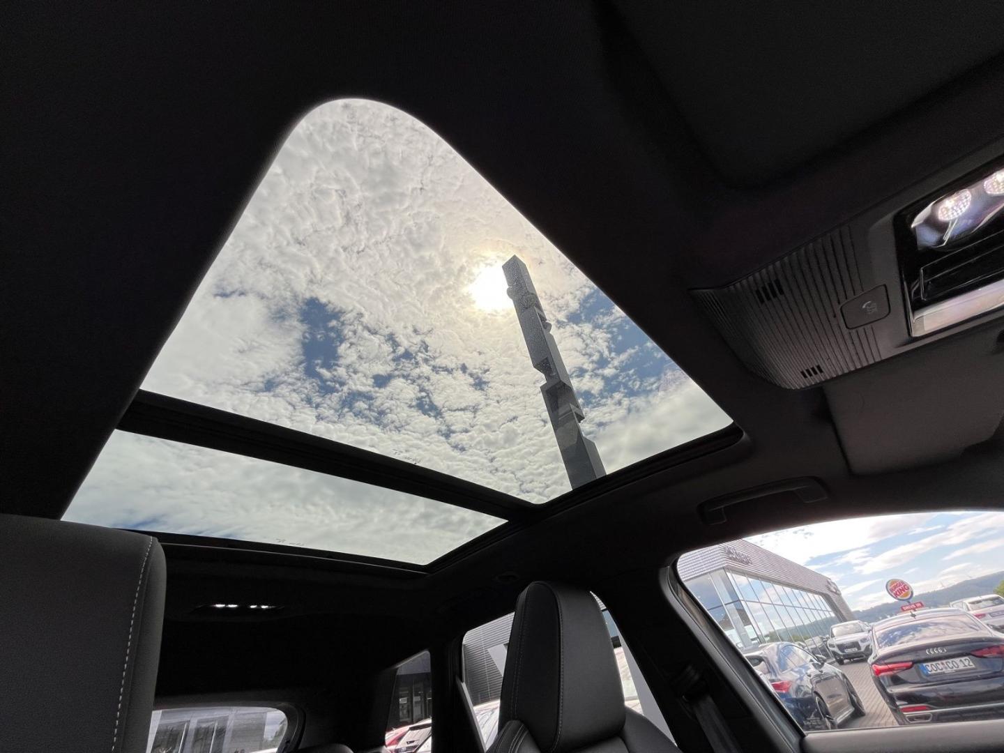 Image about Audi Q4 e-tron 45 e-tron quattro