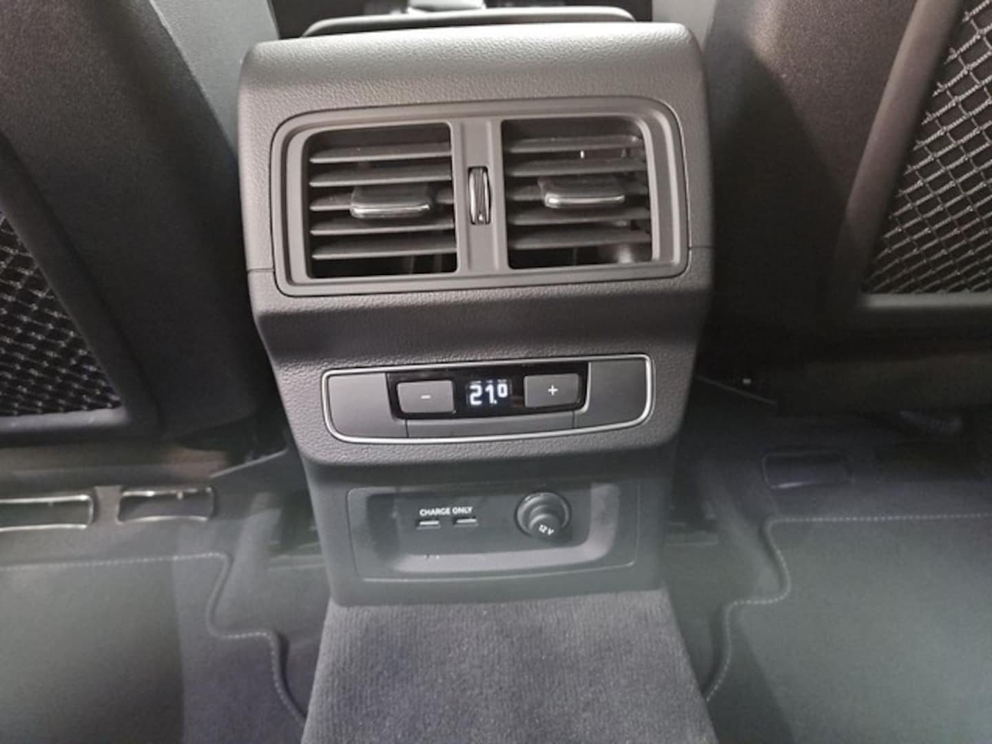 Bild über Audi Q5 40 TDI quattro 150 kW S tronic - für weitere Informationen kontaktieren Sie den Audi Partner