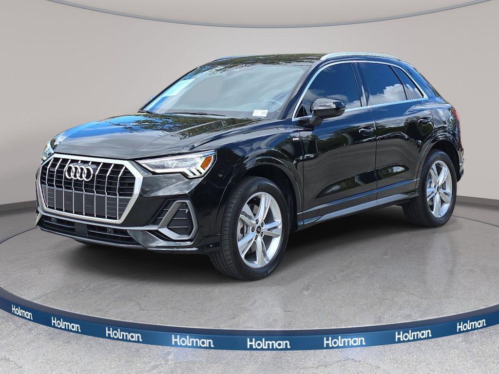2024 Audi Q3 45 TFSI S Line Premium quattro's photo