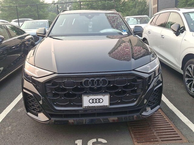 2026 Audi Q8