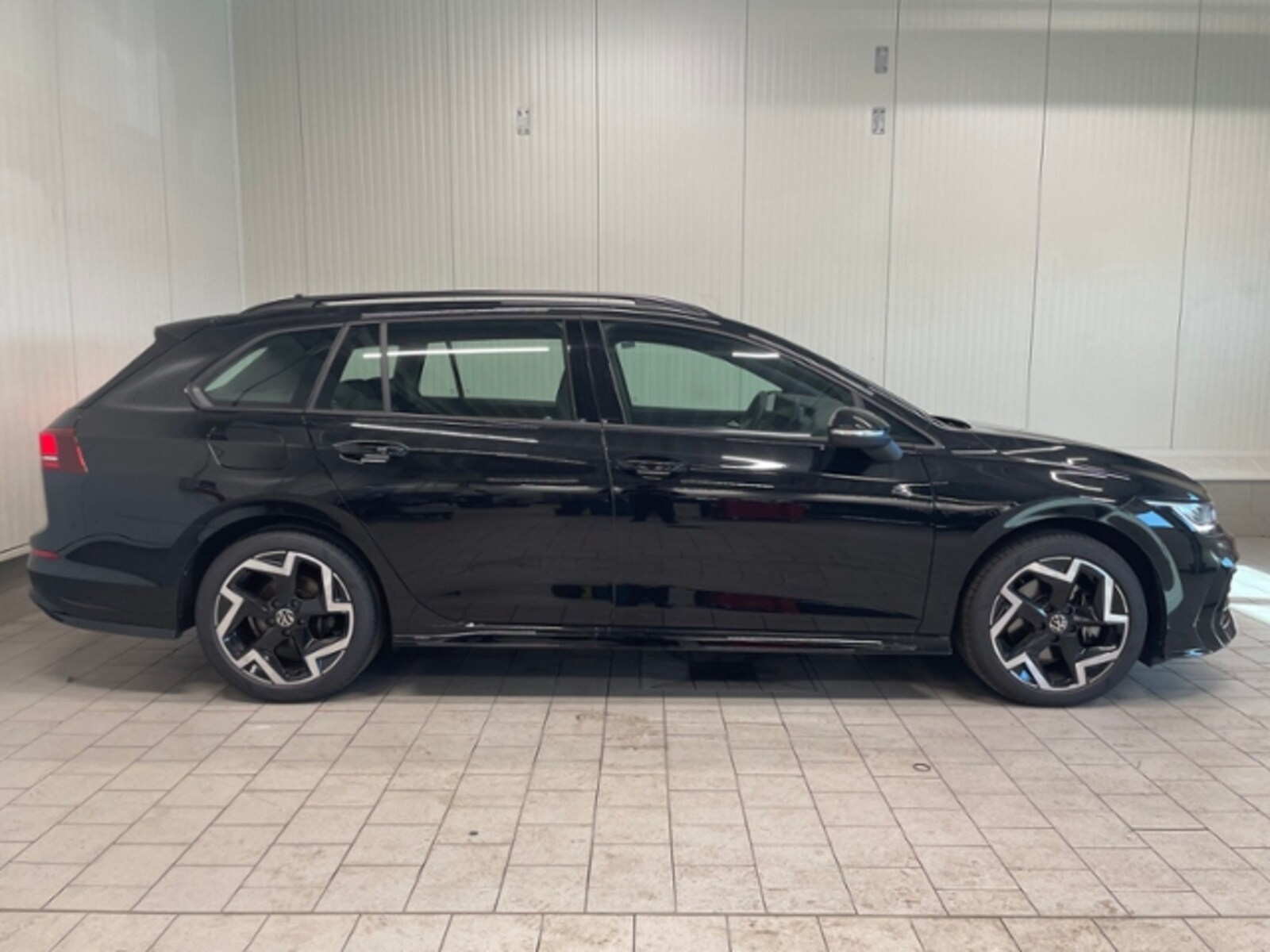Volkswagen Golf Variant – Bild 6