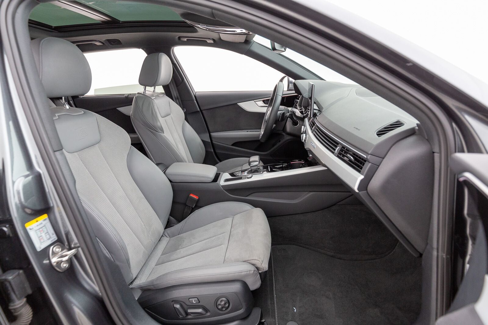 Image about Audi S4 Avant TDI quattro tiptronic