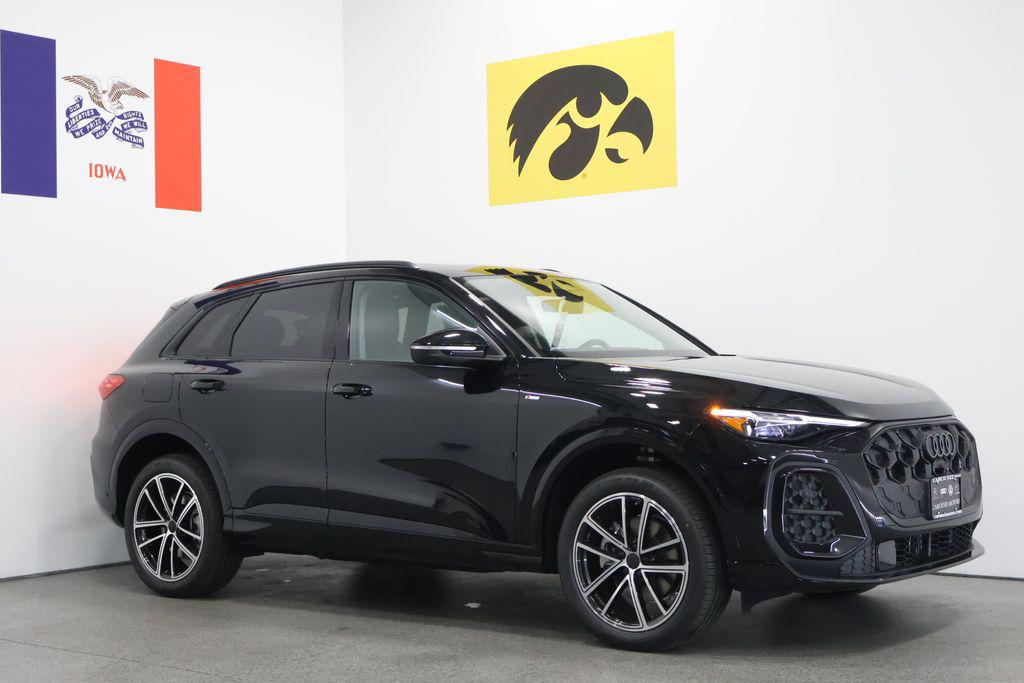 2026 Audi Q5 Premium Plus quattro's photo