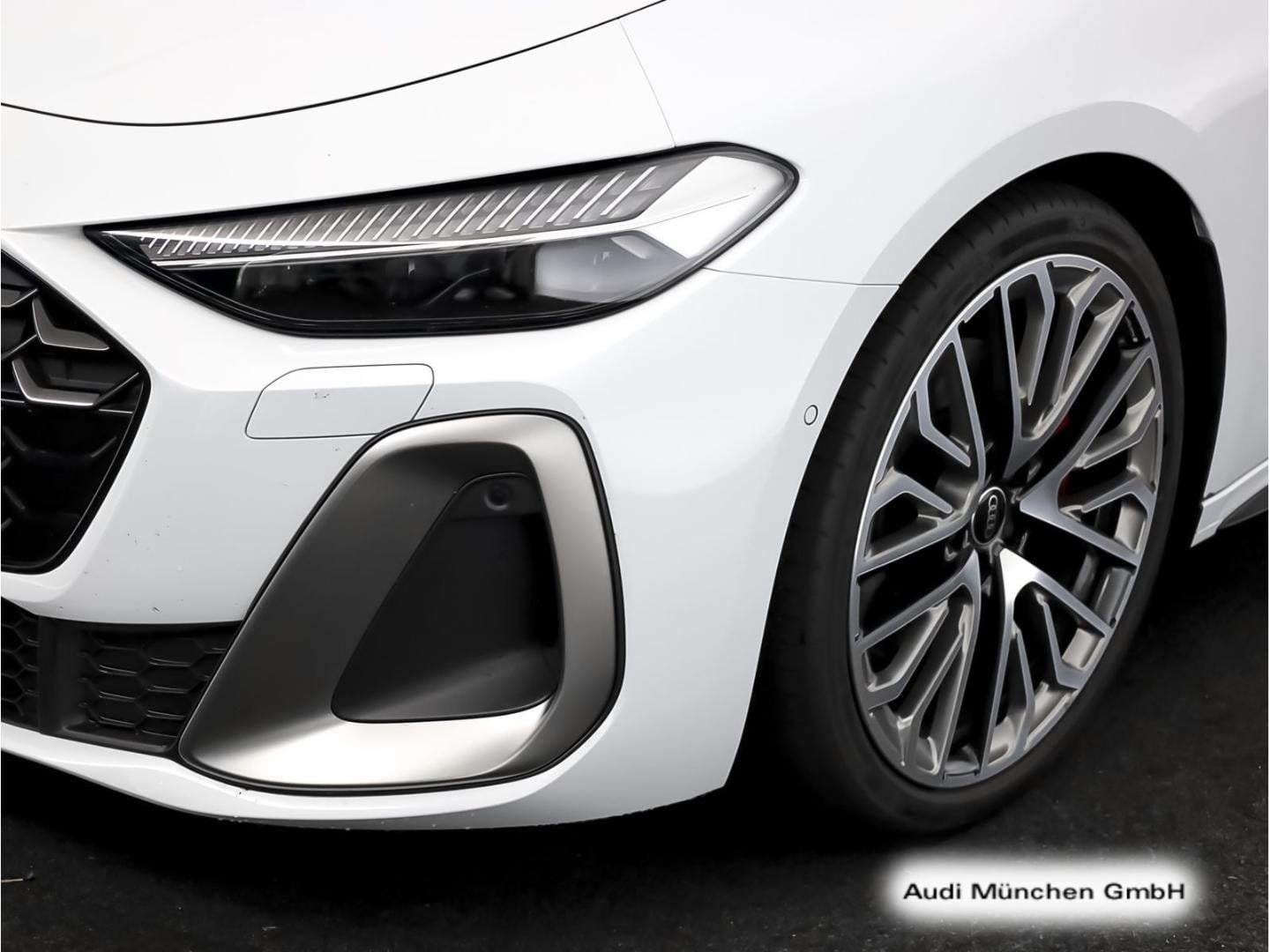 Bild über Audi A5 Avant edition one TFSI quattro 150 kW S tronic - für weitere Informationen kontaktieren Sie den Audi Partner