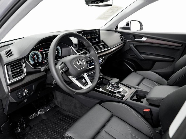2024 Audi Q5 TFSI e