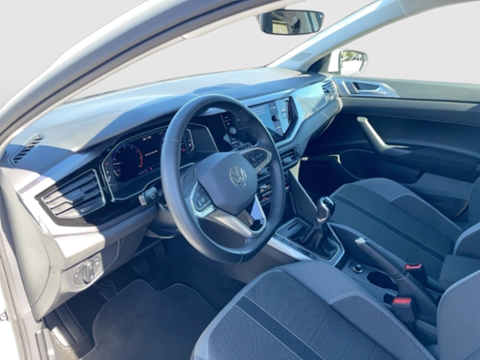 Volkswagen Polo – Bild 12