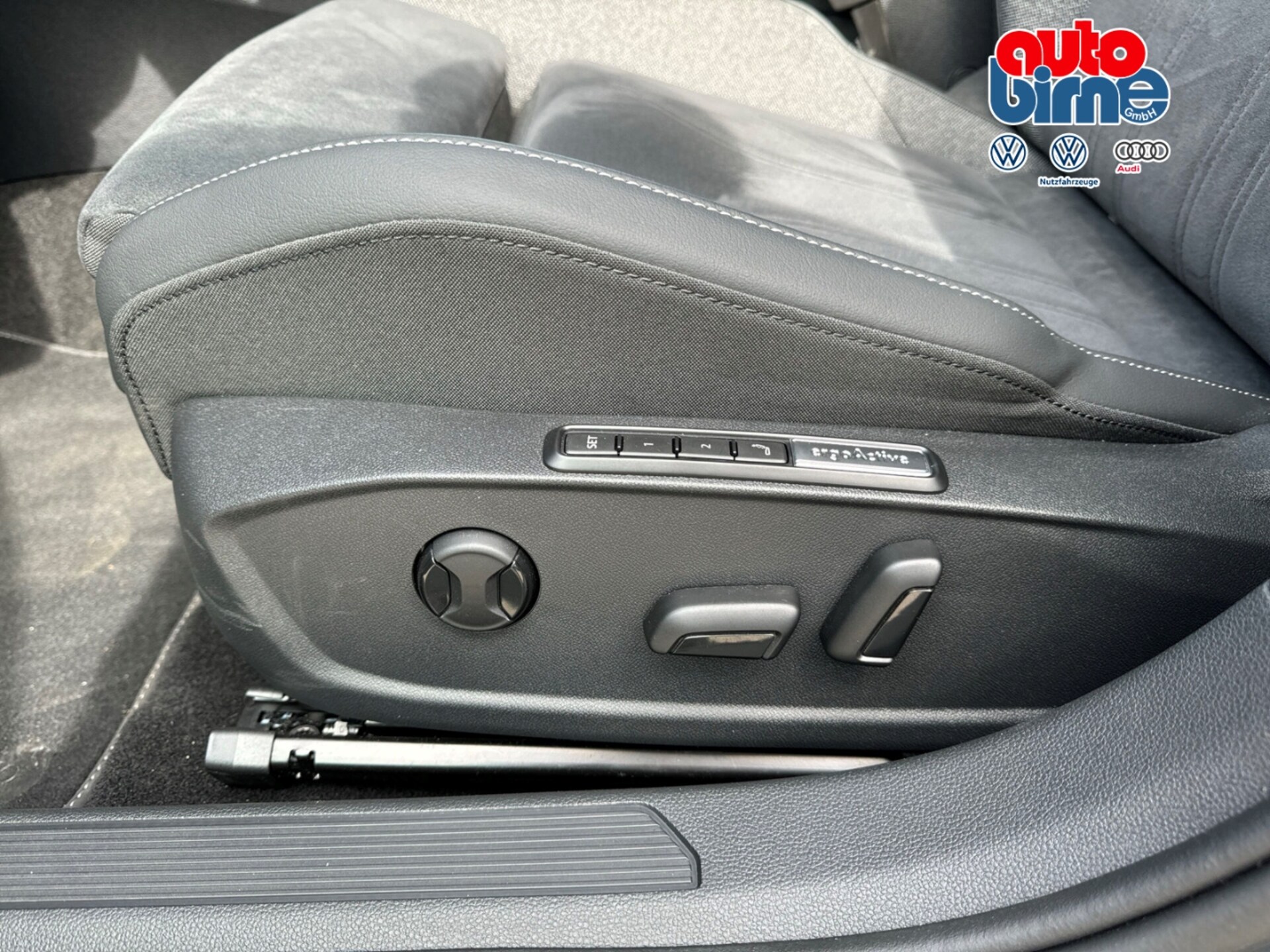 Volkswagen Golf Style