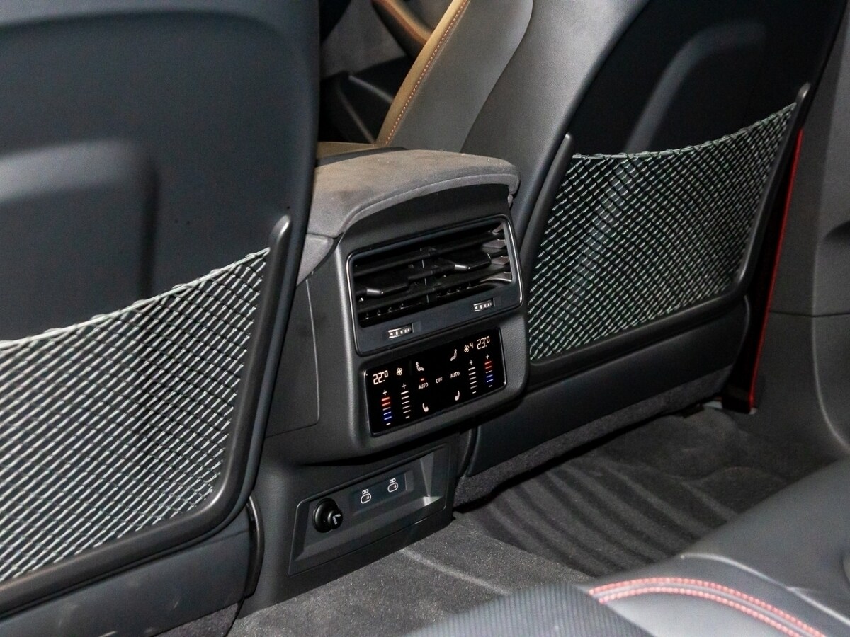 Image about Audi RS Q8 TFSI quattro tiptronic
