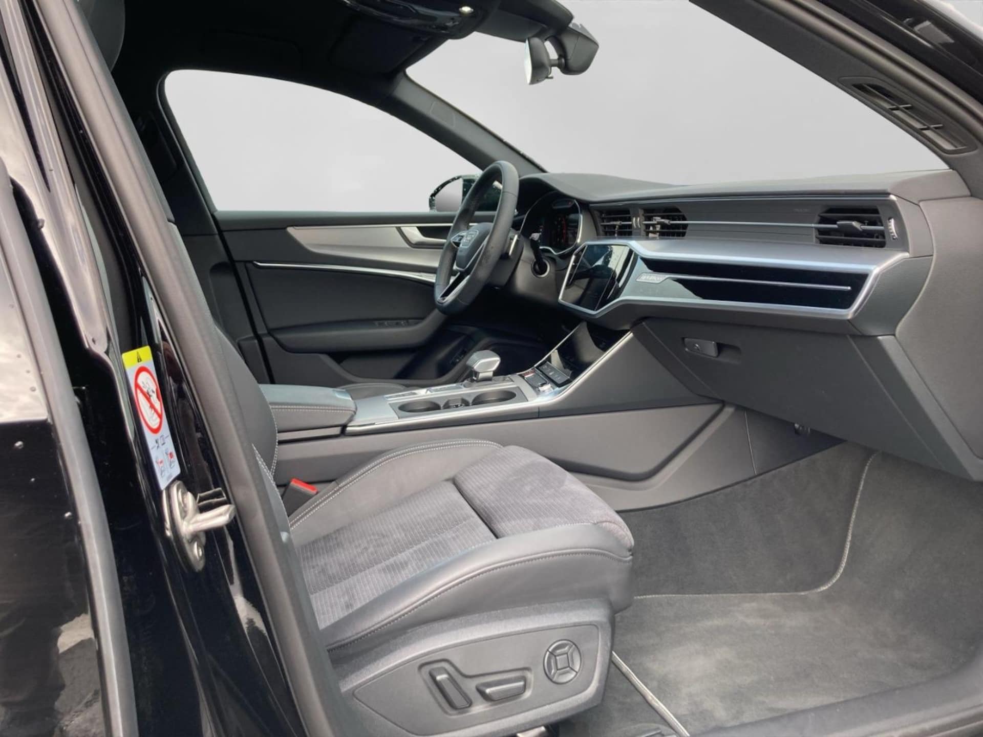 Audi S6 Avant