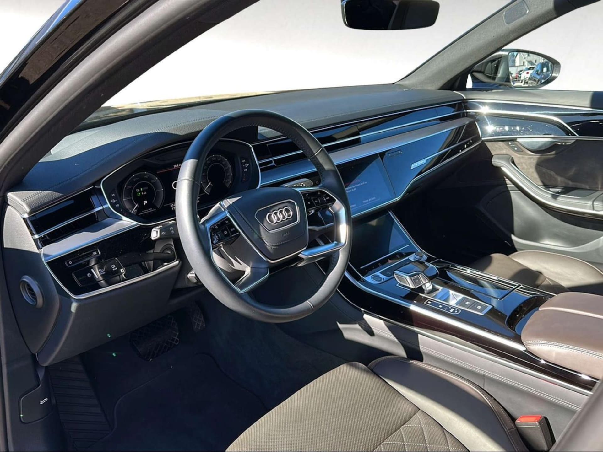 Audi A8 TFSI e