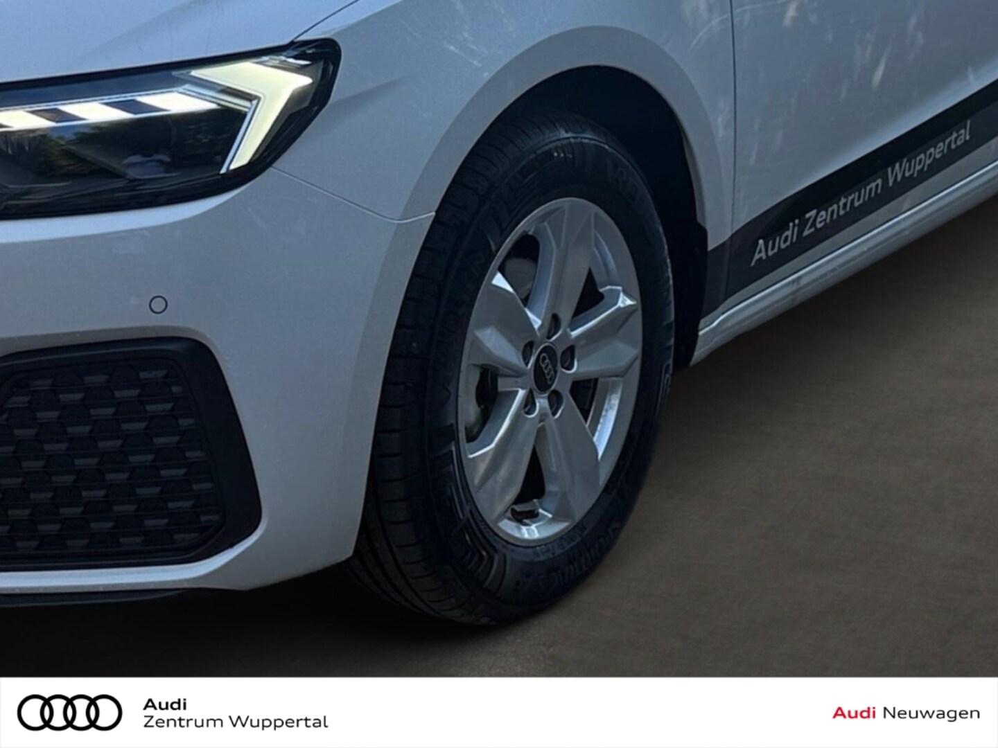 Bild über Audi A1 Sportback 25 TFSI S tronic - für weitere Informationen kontaktieren Sie den Audi Partner