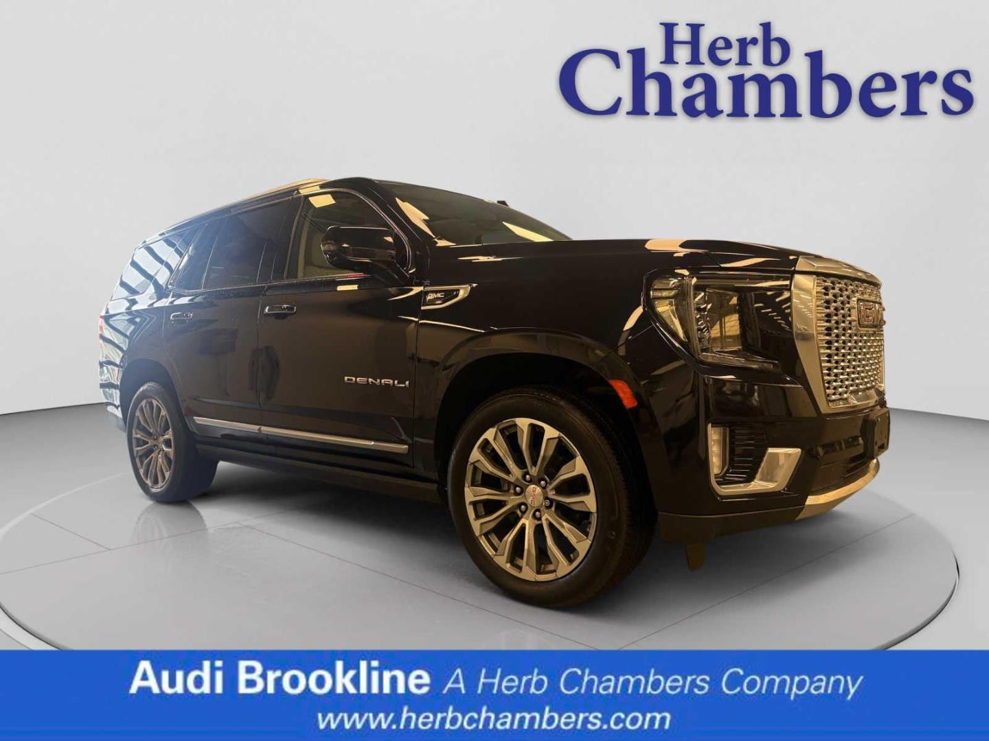 2021 GMC Yukon 4WD Denali's photo