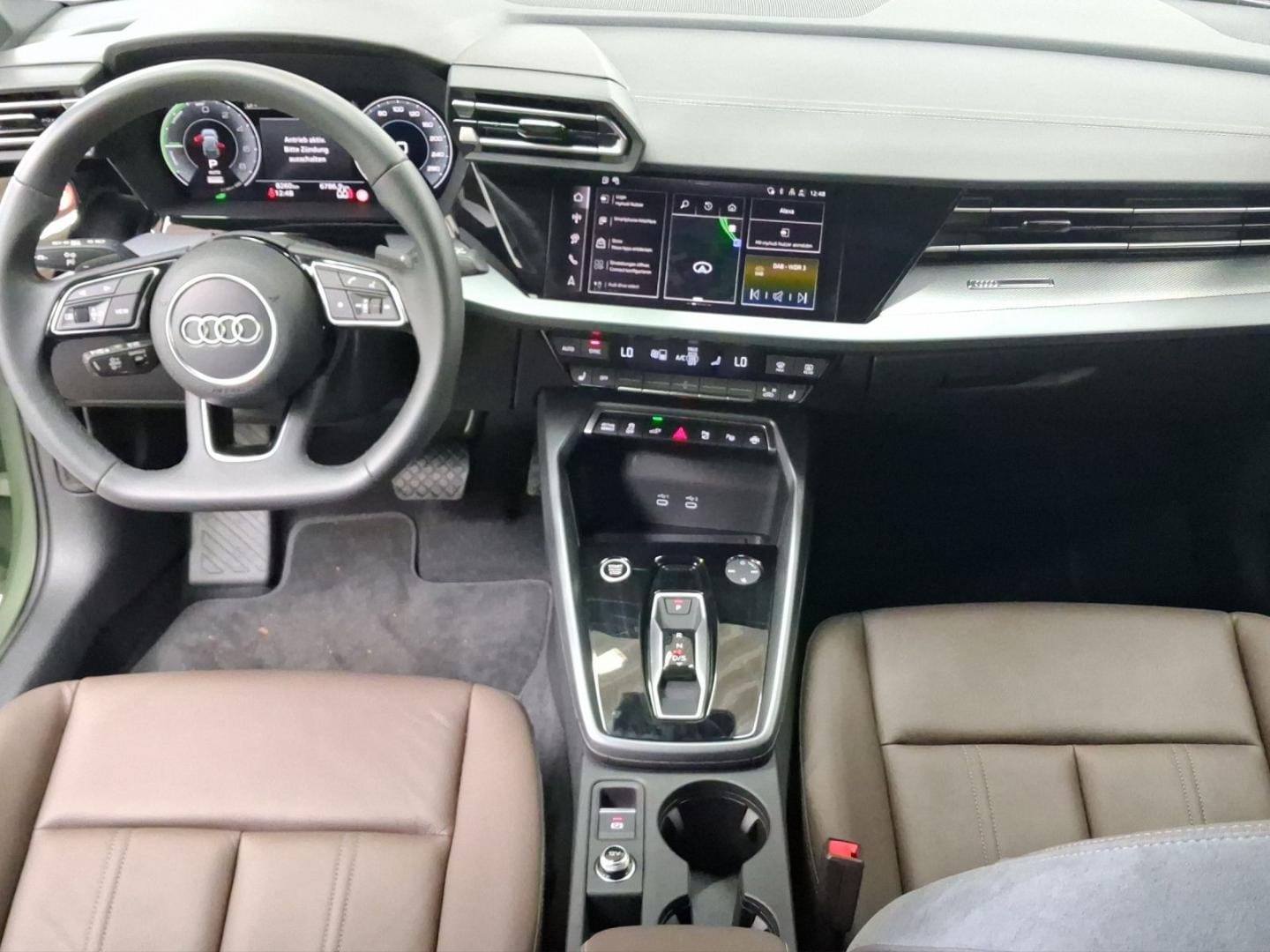 Bild über Audi A3 Sportback TFSI e TFSI e 150 kW S tronic - für weitere Informationen kontaktieren Sie den Audi Partner
