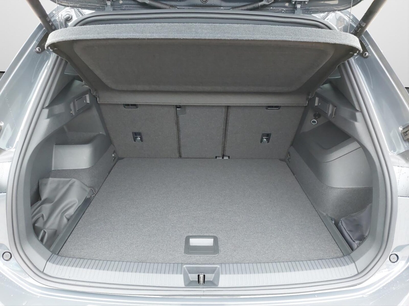 Volkswagen Tiguan – Bild 13