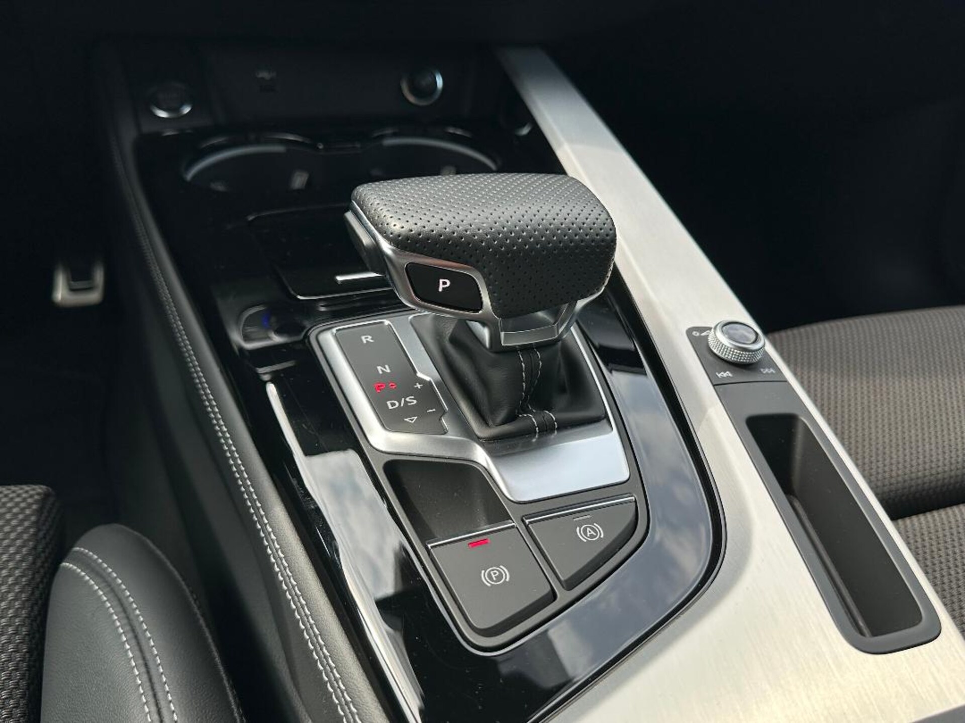 Audi A4 Avant S line