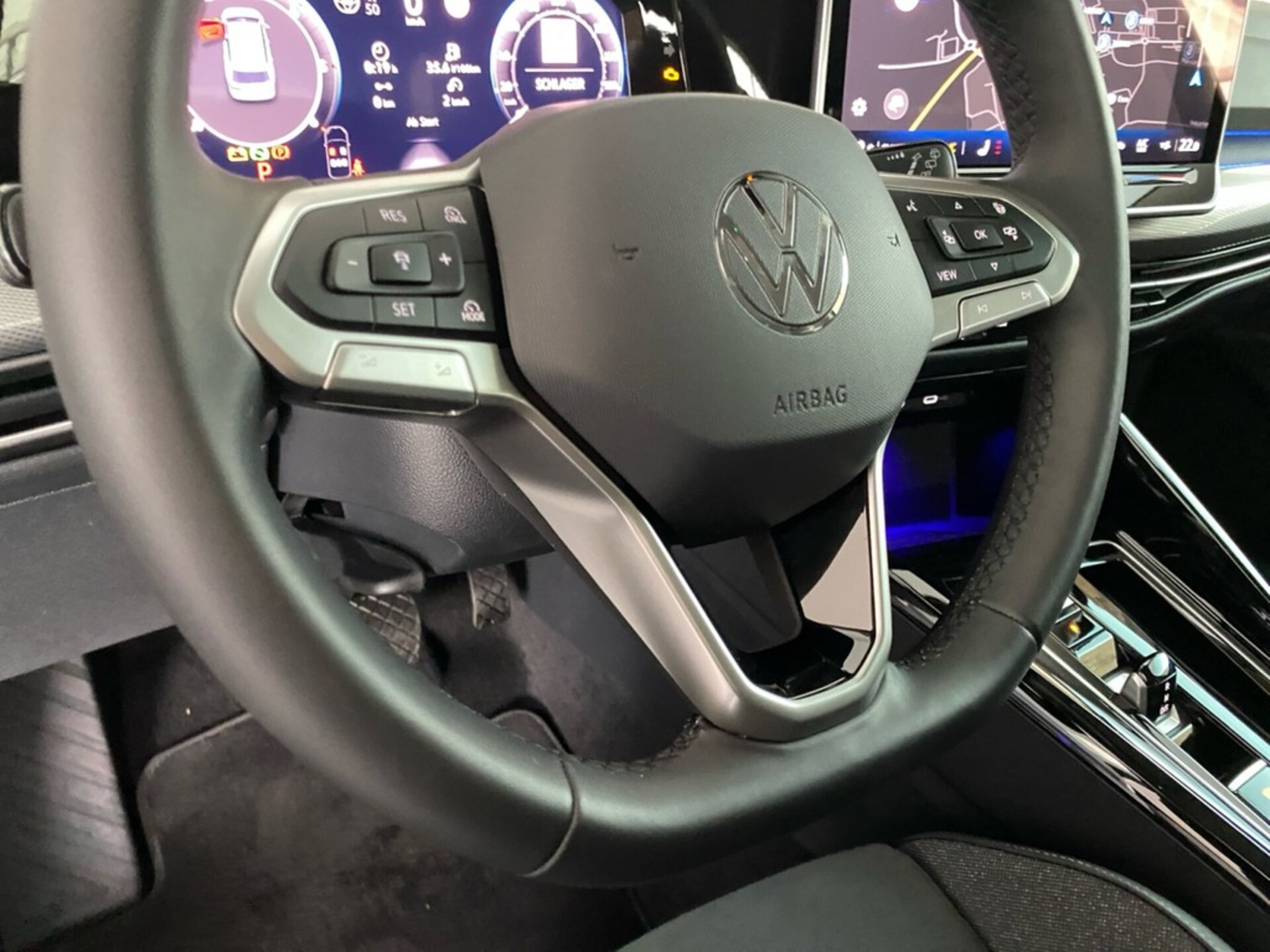 Volkswagen Golf Variant Style