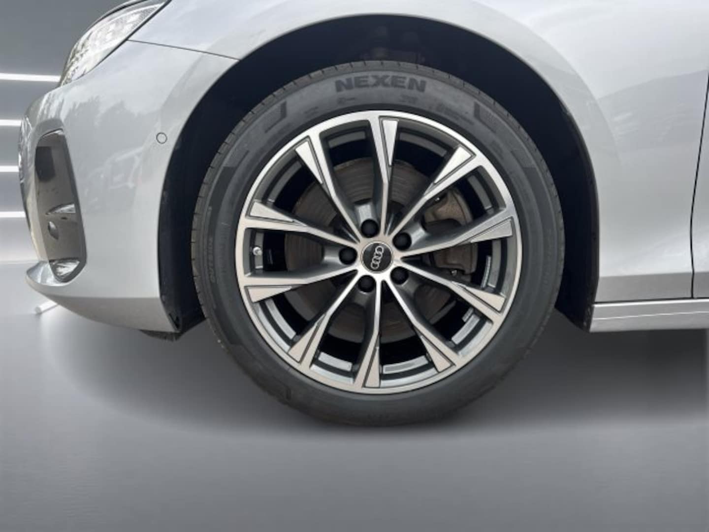 Bild über Audi A6 Avant TDI quattro 150 kW S tronic - für weitere Informationen kontaktieren Sie den Audi Partner
