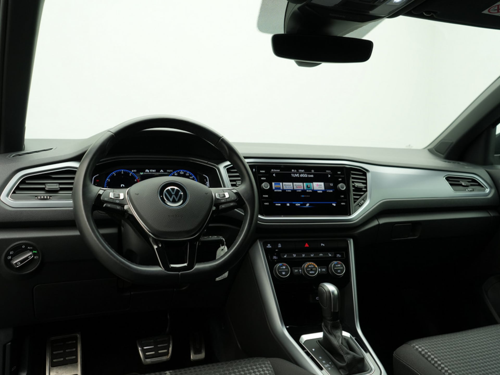 Volkswagen T-Roc Active