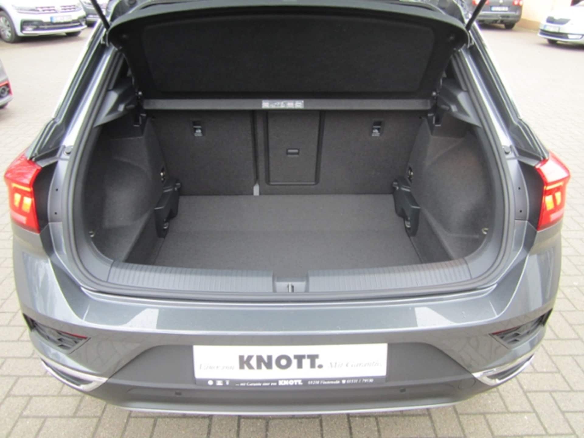 Volkswagen T-Roc United