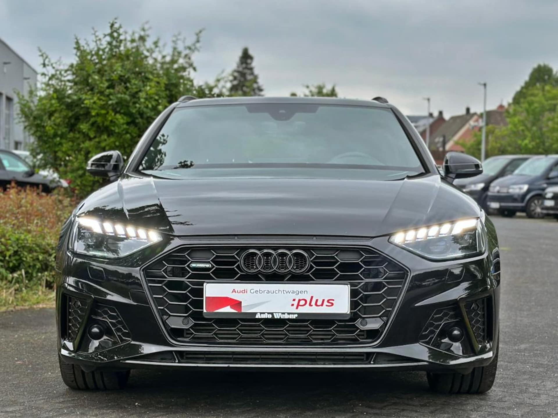 Audi A4 Avant S line