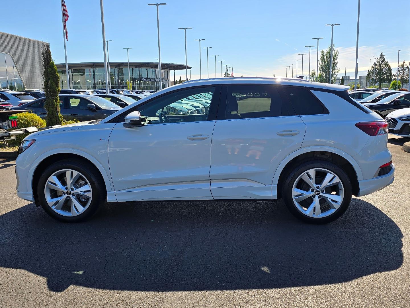 Used 2023 Audi Q4 e-tron Premium with VIN WA1K2BFZ7PP032380 for sale in Fife, WA