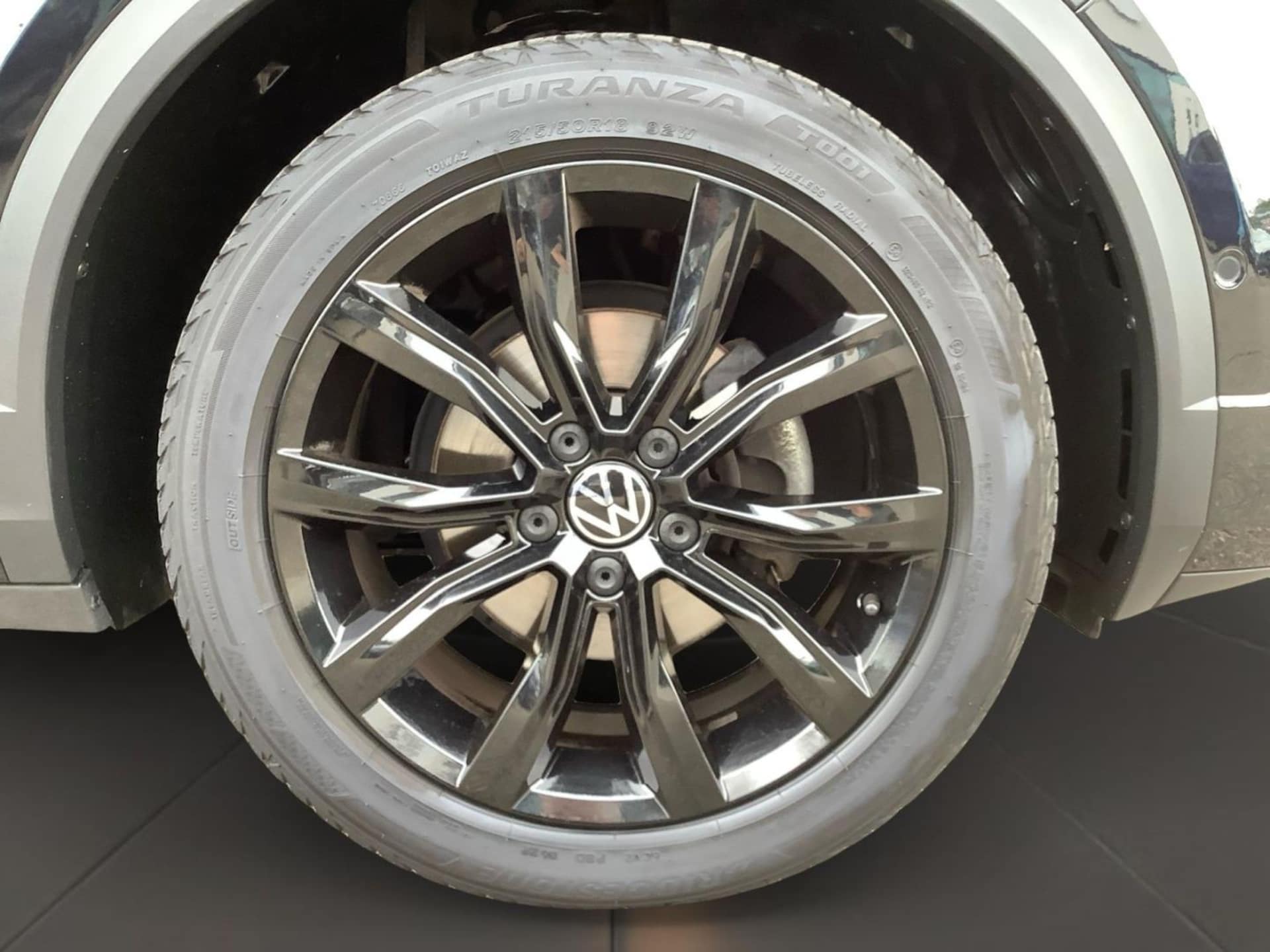Volkswagen T-Roc R-Line
