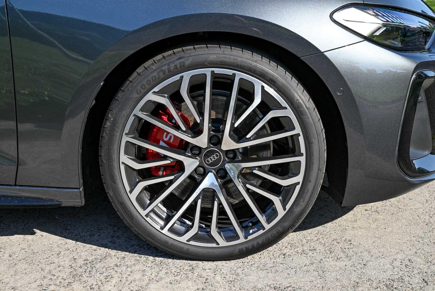 Image about Audi S5 Sedan TFSI quattro 270 kW S tronic
