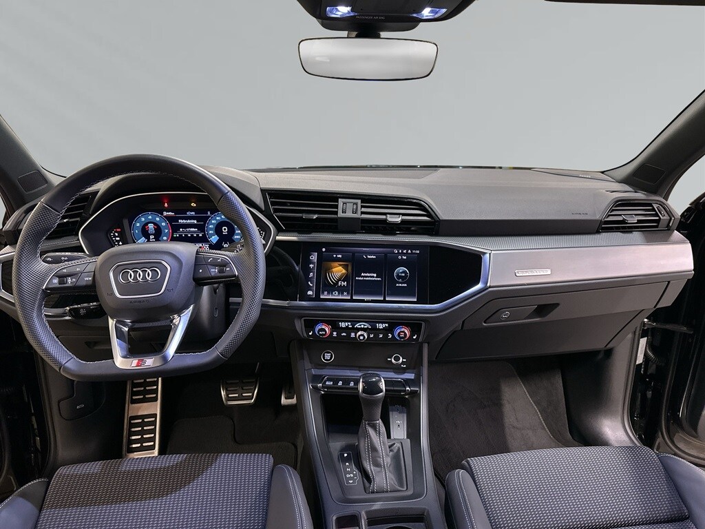 Image about Audi Q3 Q3 40 TFSI quattro S line 190 hk S tronic