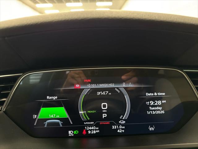 2024 AUDI Q8 - Image 16