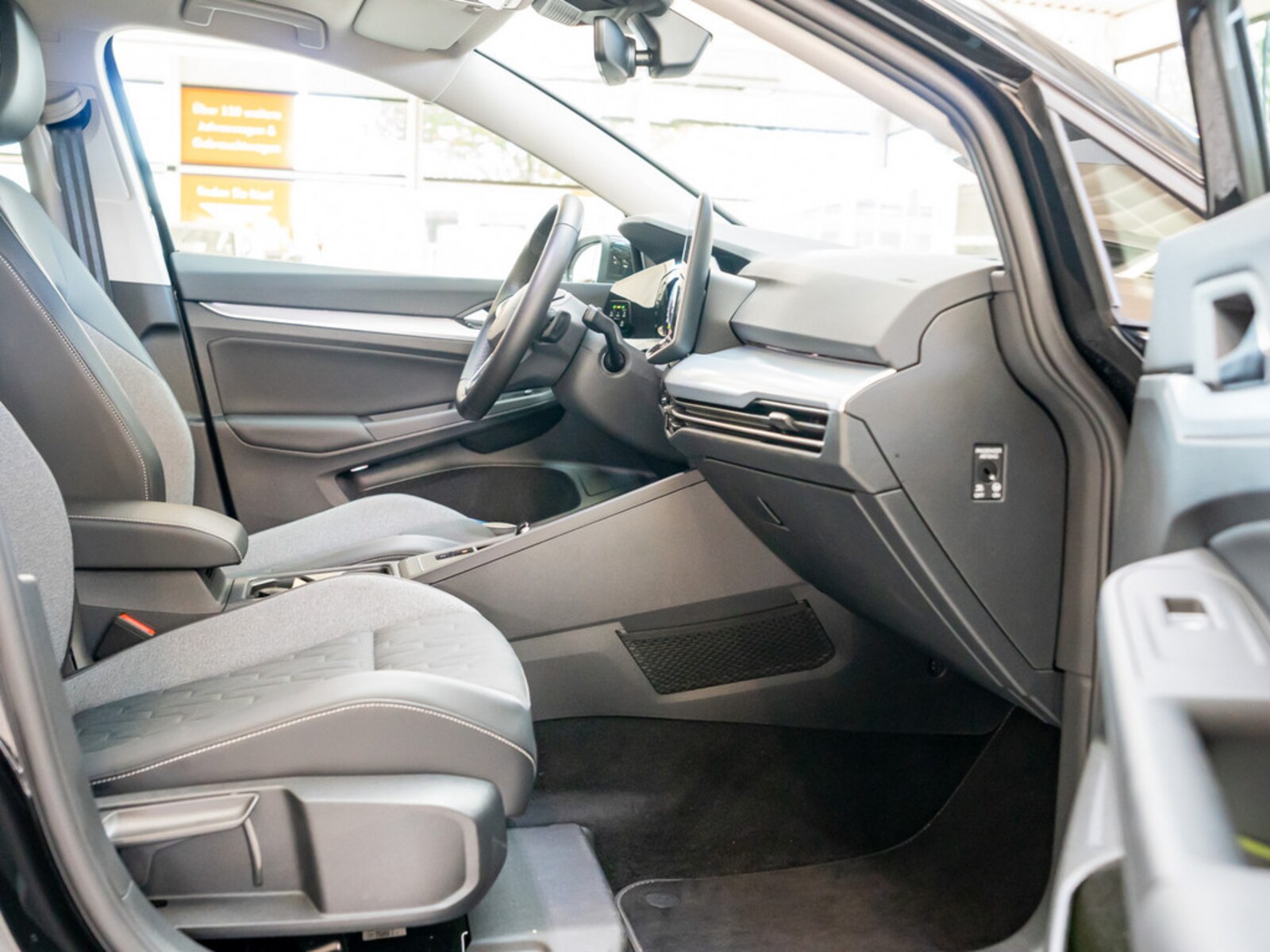 Volkswagen Golf Variant – Bild 2