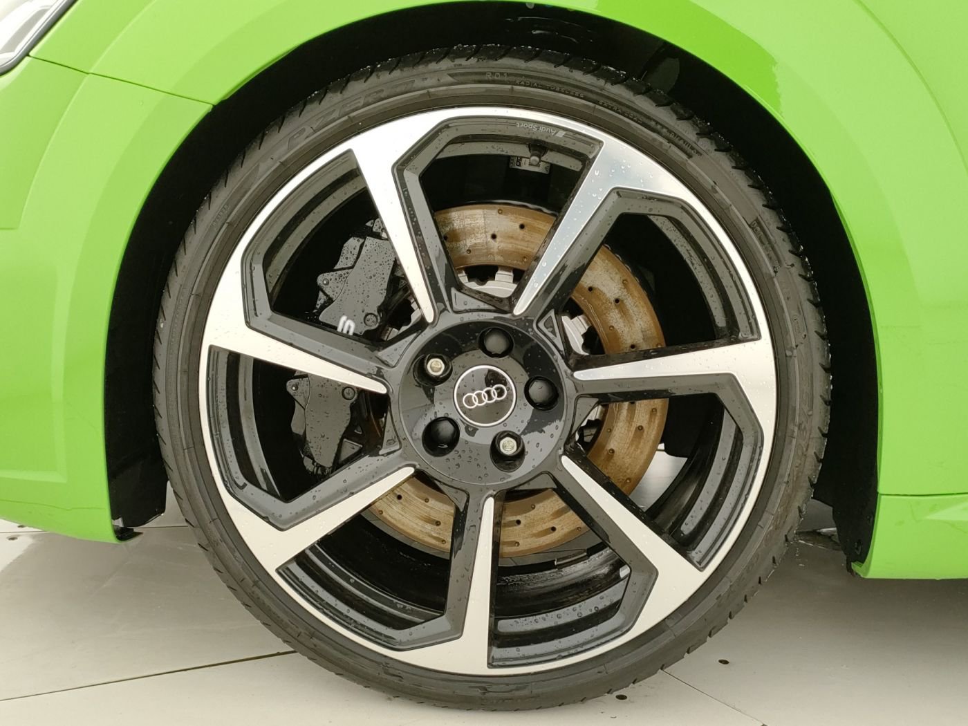 Image about Audi TT RS Coupé TT RS Coupé 294 kW (400 CV) S tronic