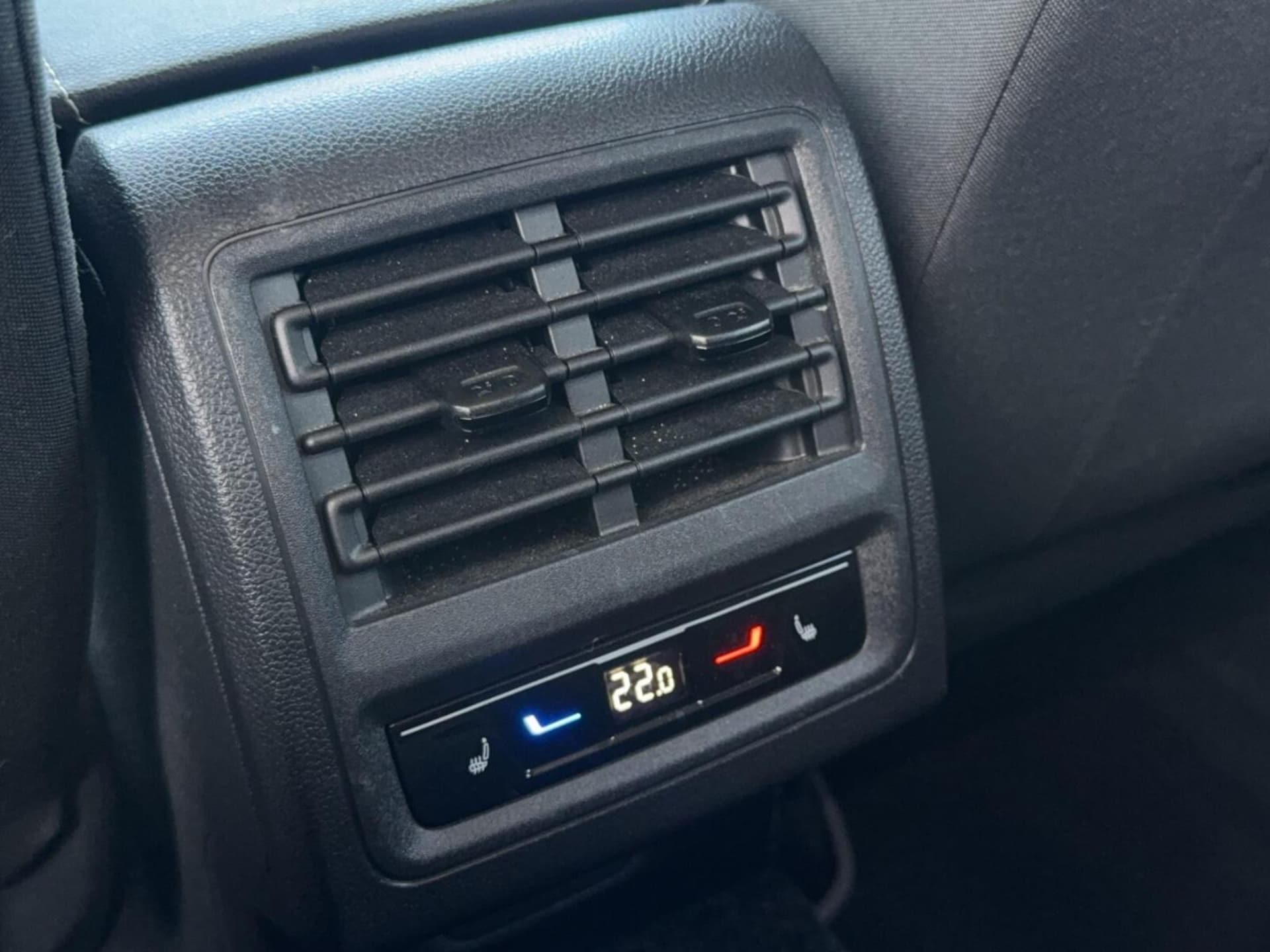 Volkswagen Golf Active