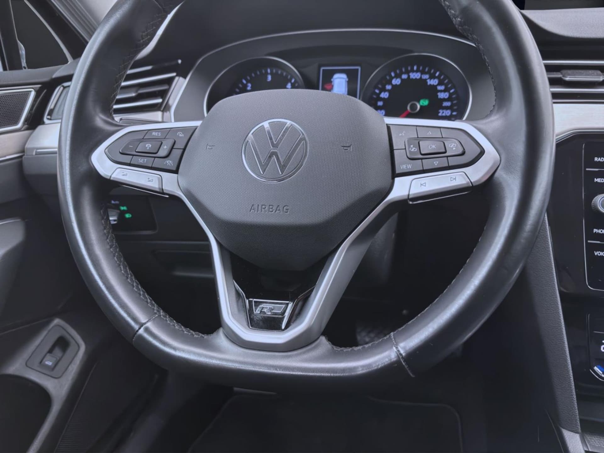 Volkswagen Passat Variant Elegance