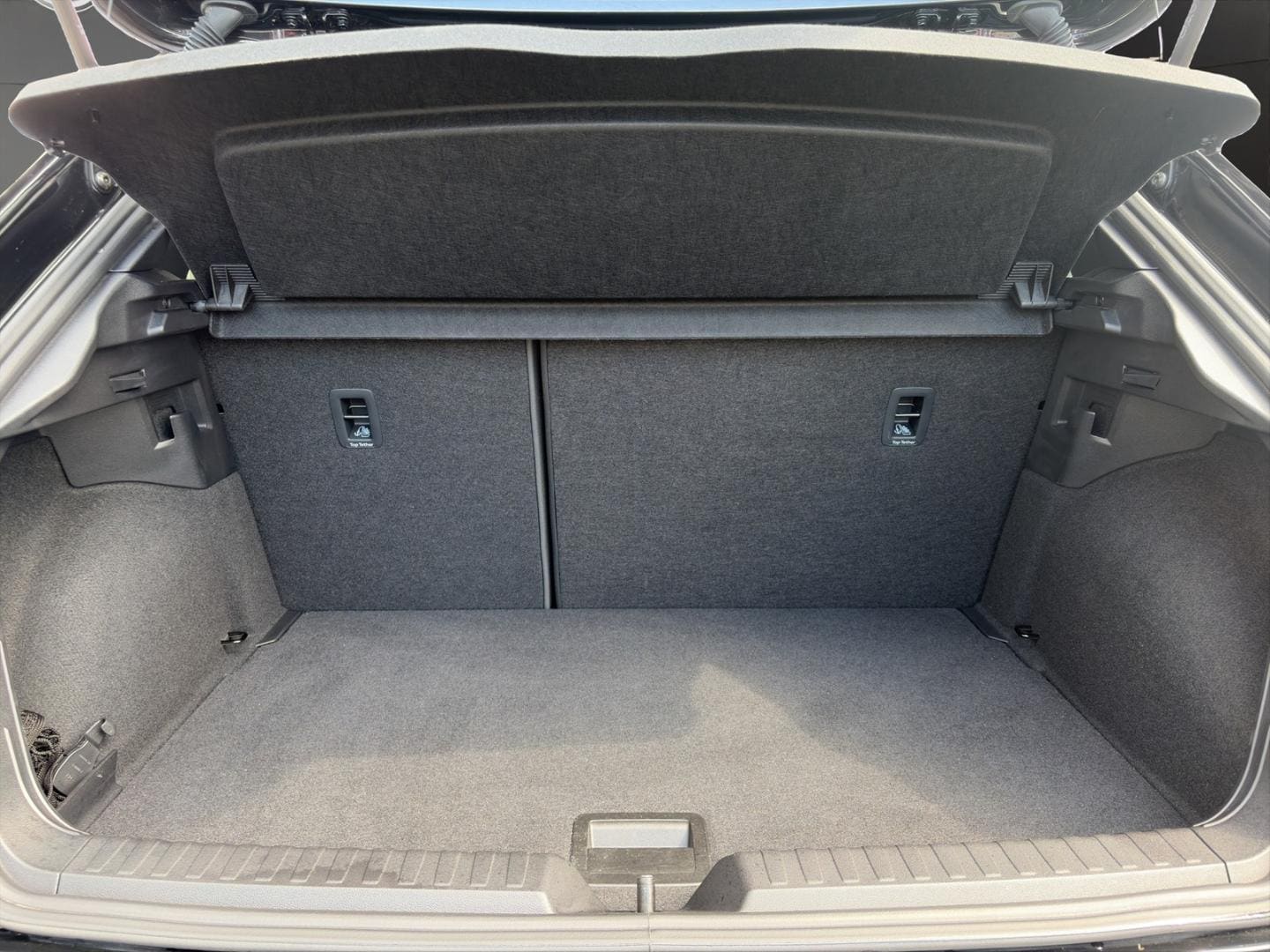 Bild über Audi A1 Sportback S line 40 TFSI S tronic - für weitere Informationen kontaktieren Sie den Audi Partner