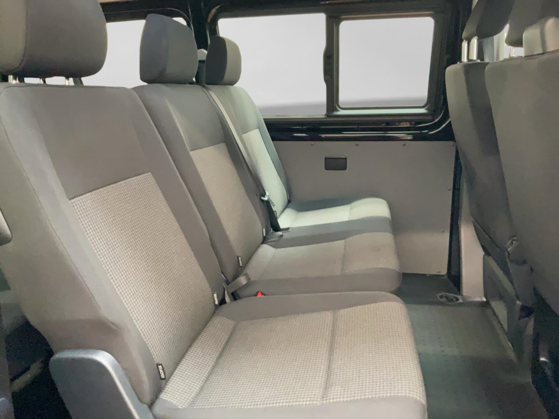 Volkswagen T6.1 Transporter Kombi kurzer Radstand