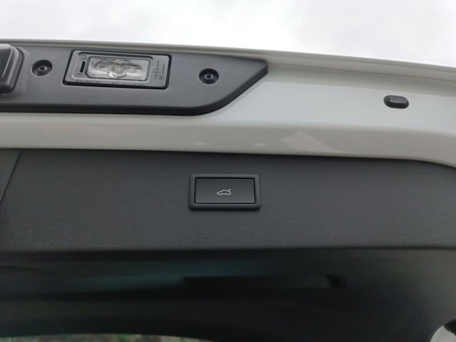 Bild des Autos 28