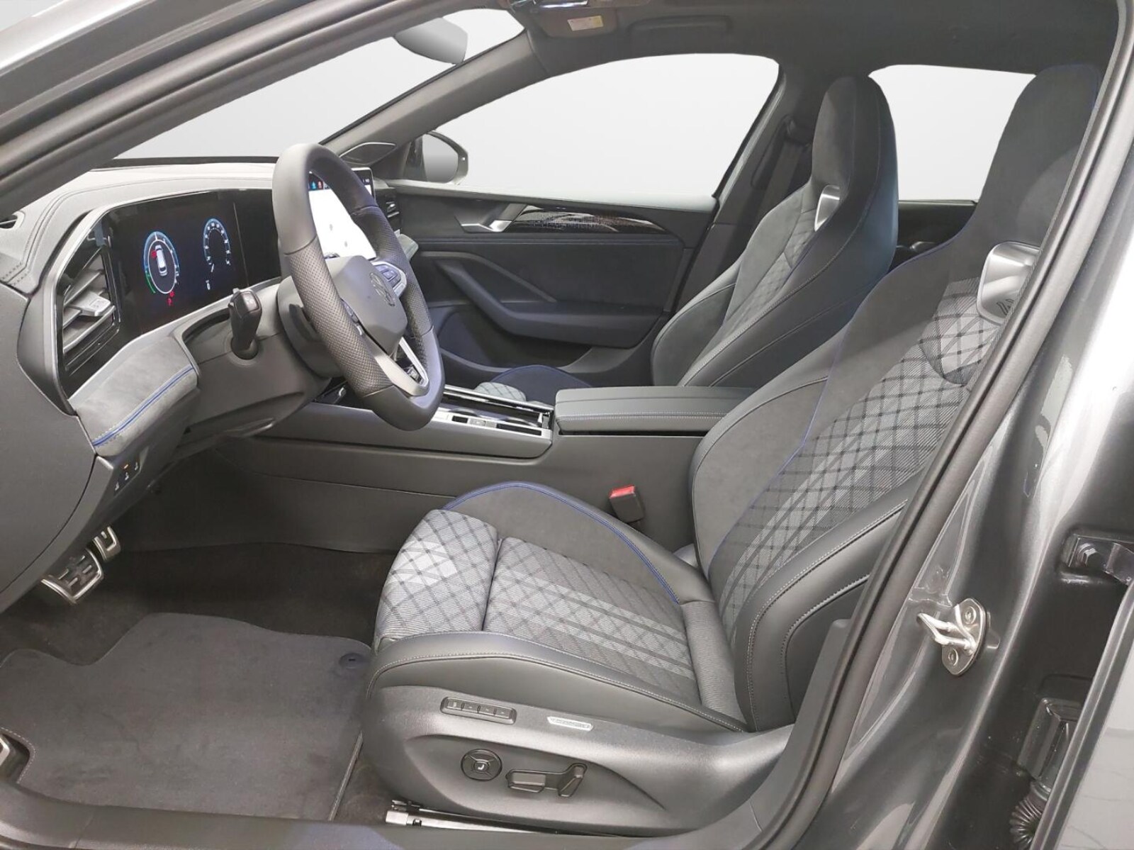 Volkswagen Passat – Bild 8