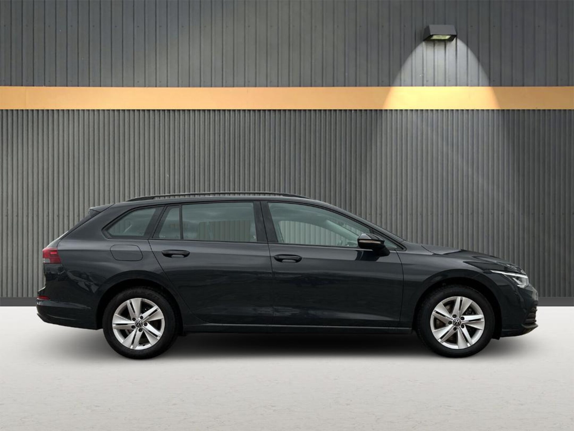 Volkswagen Golf Variant Life