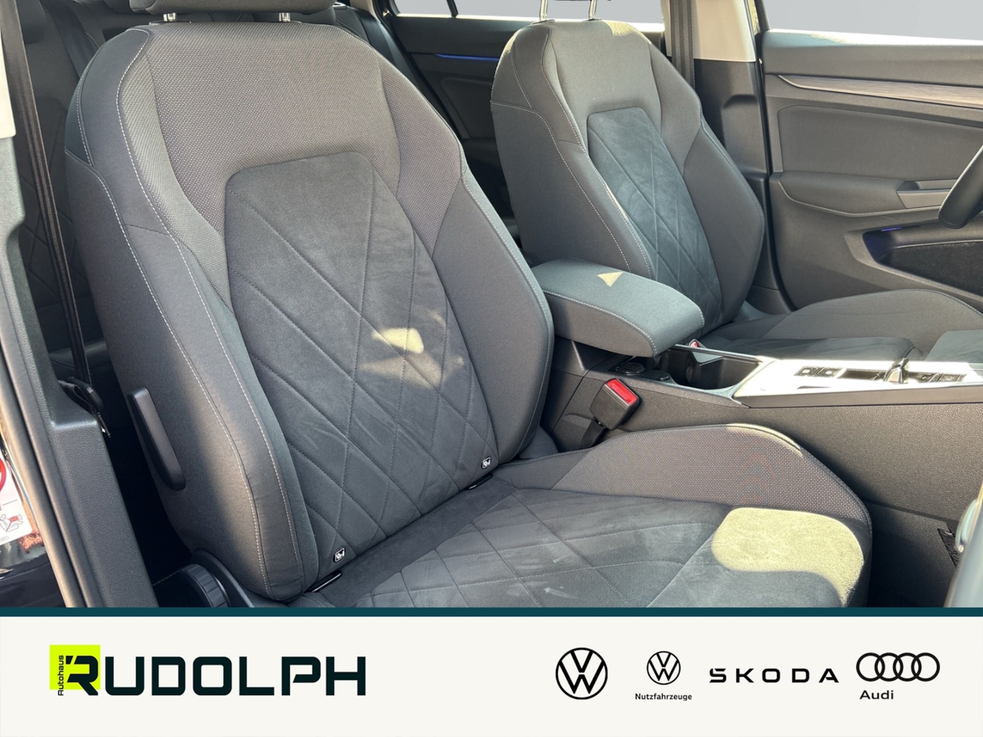 Volkswagen Golf Variant Style
