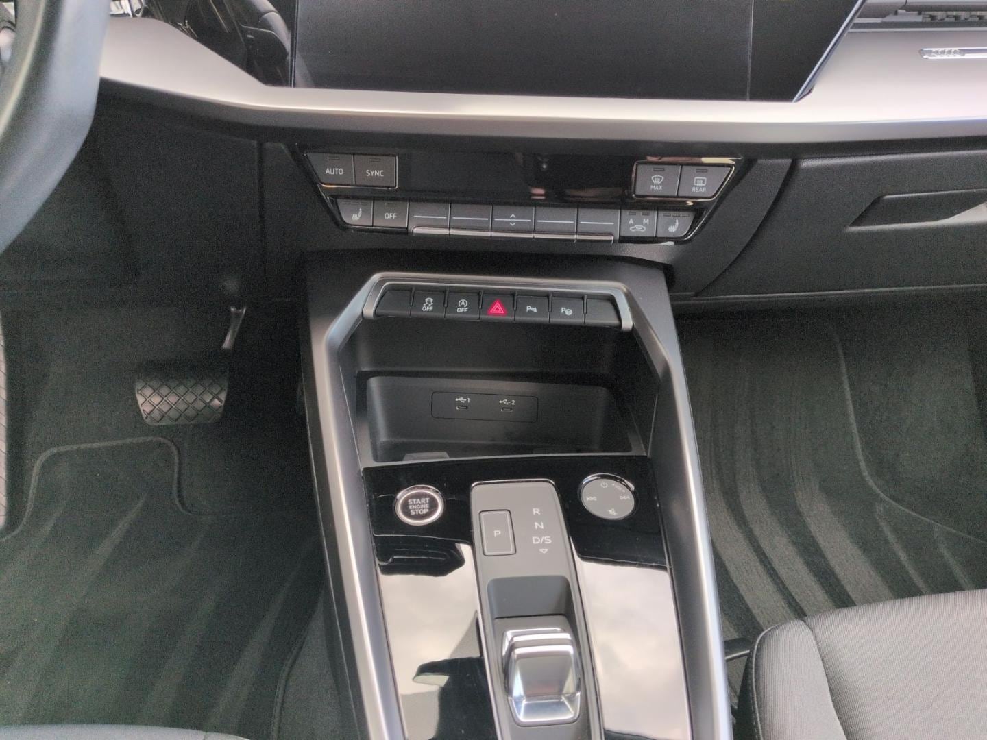 Bild über Audi A3 Sportback 35 TFSI S tronic - für weitere Informationen kontaktieren Sie den Audi Partner