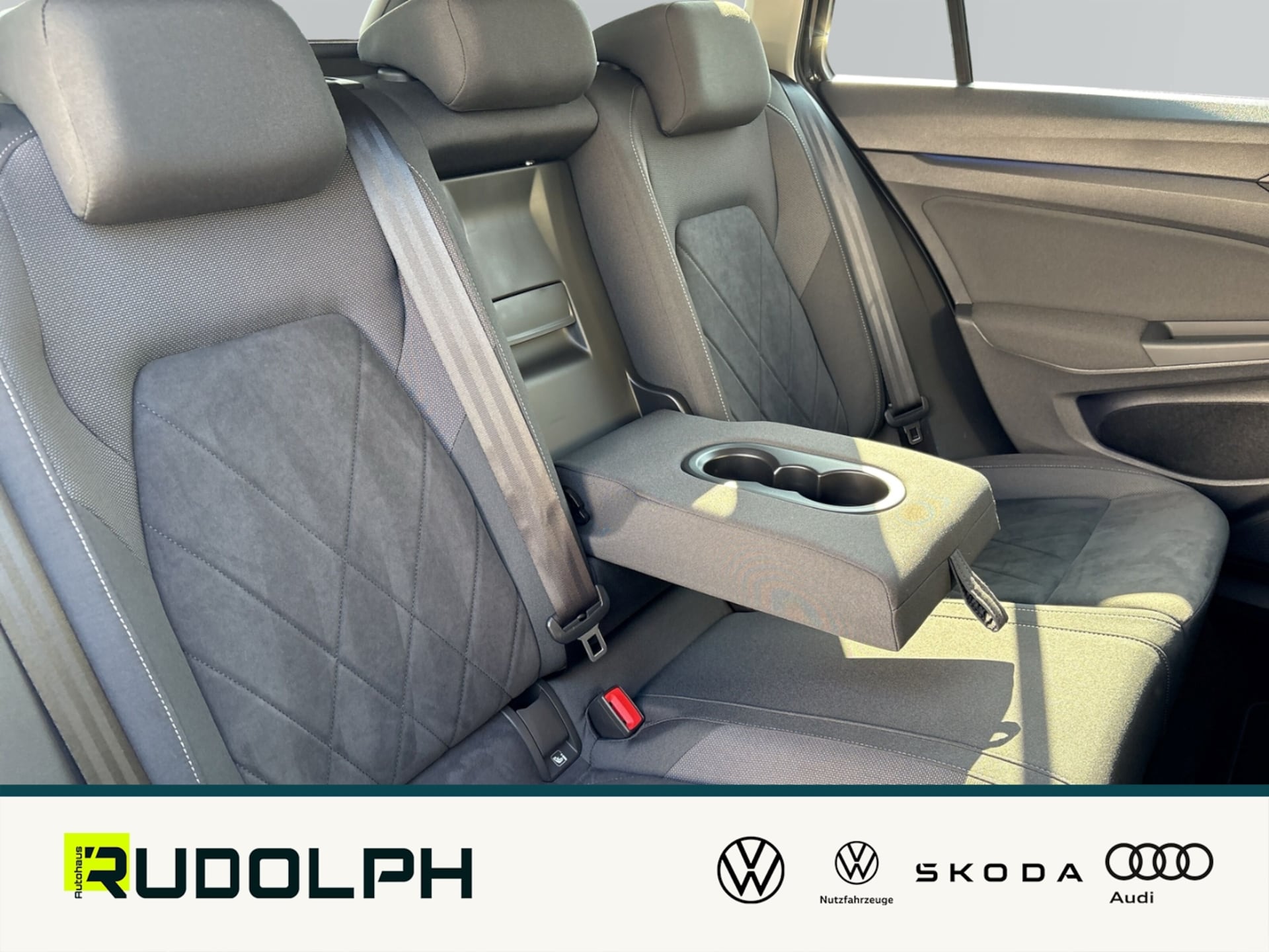 Volkswagen Golf Variant Style