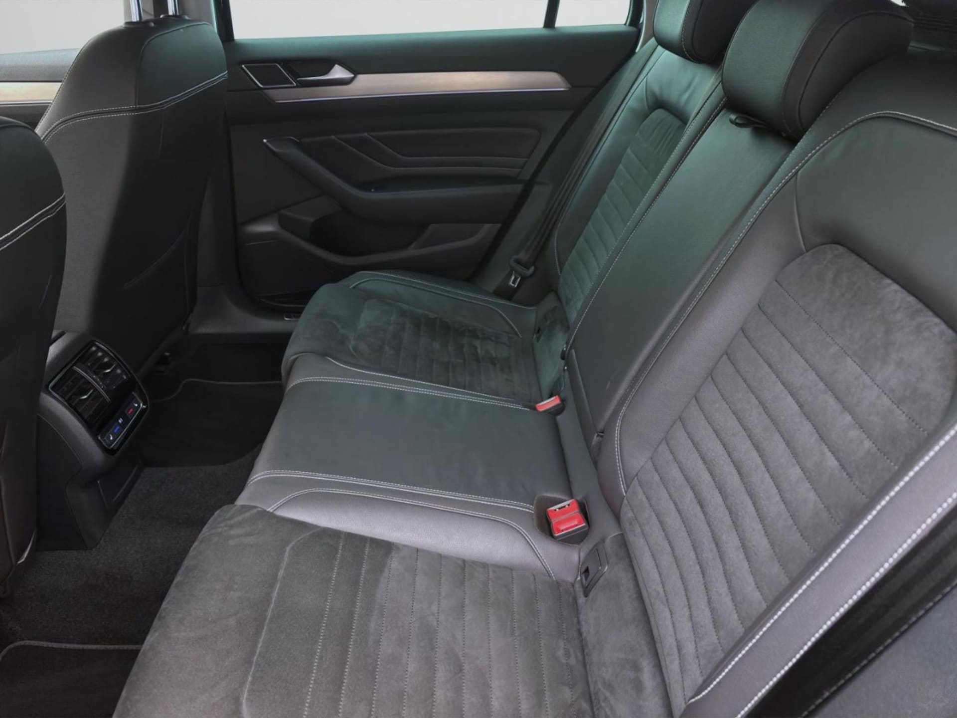 Volkswagen Passat Variant Elegance