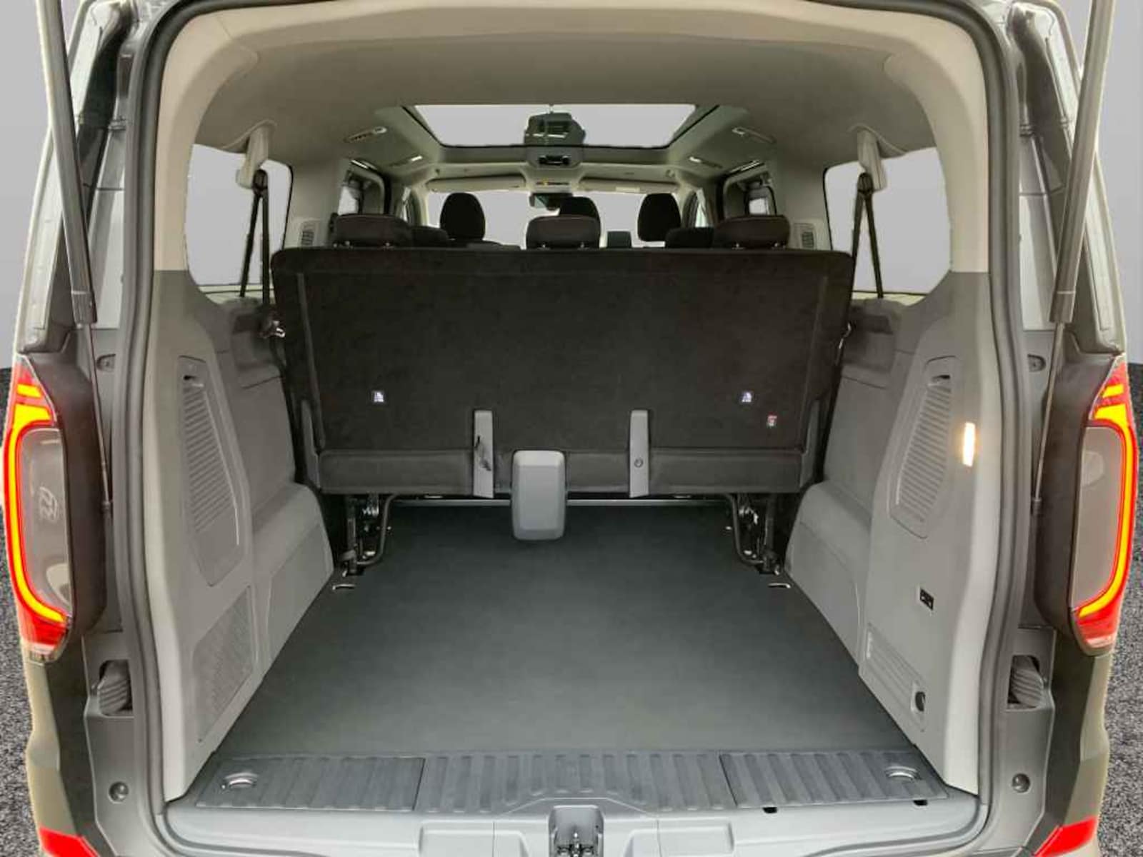 Volkswagen Caravelle – Bild 8