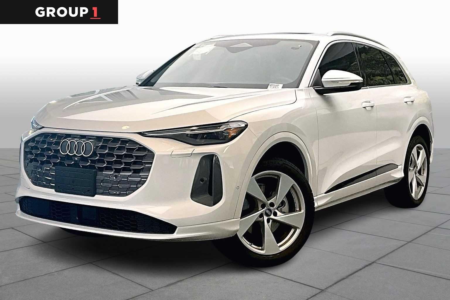 2025 Audi Q5 40 Premium Plus's photo