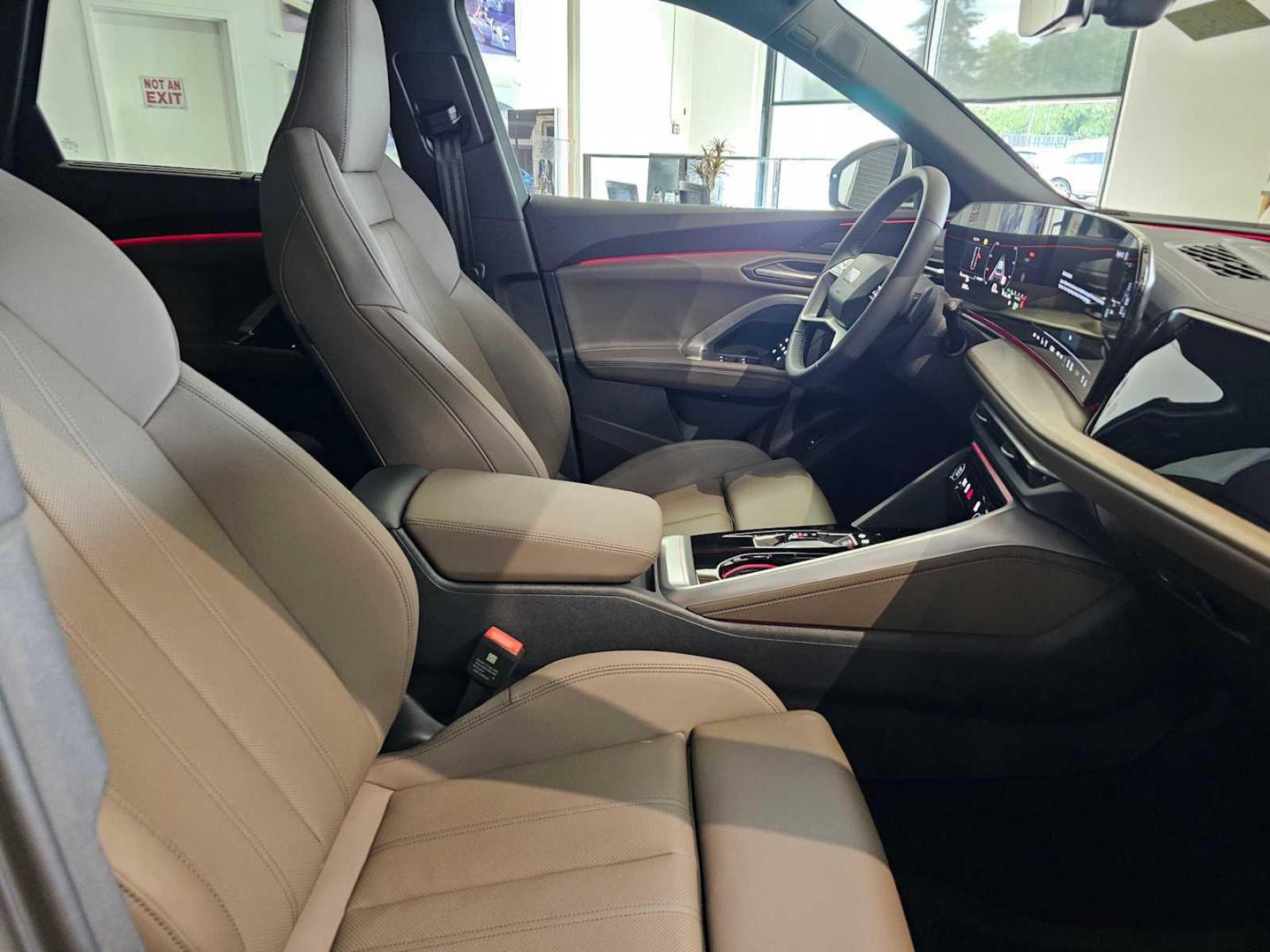 2025 Audi Q5 Premium Plus - Photo 13