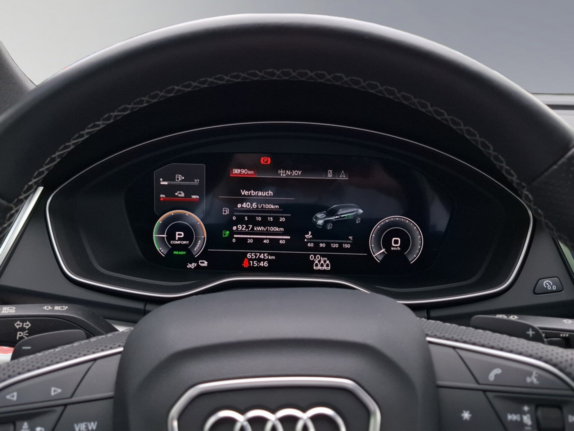 Audi Q5 TFSI e S line