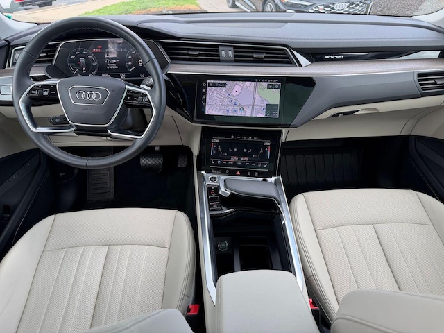 2024 Audi Q8 e-tron